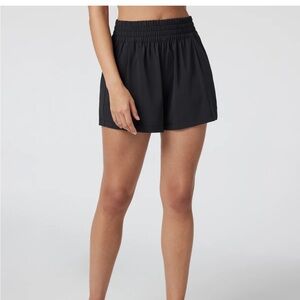 Vuori black Villa XSmall Short
